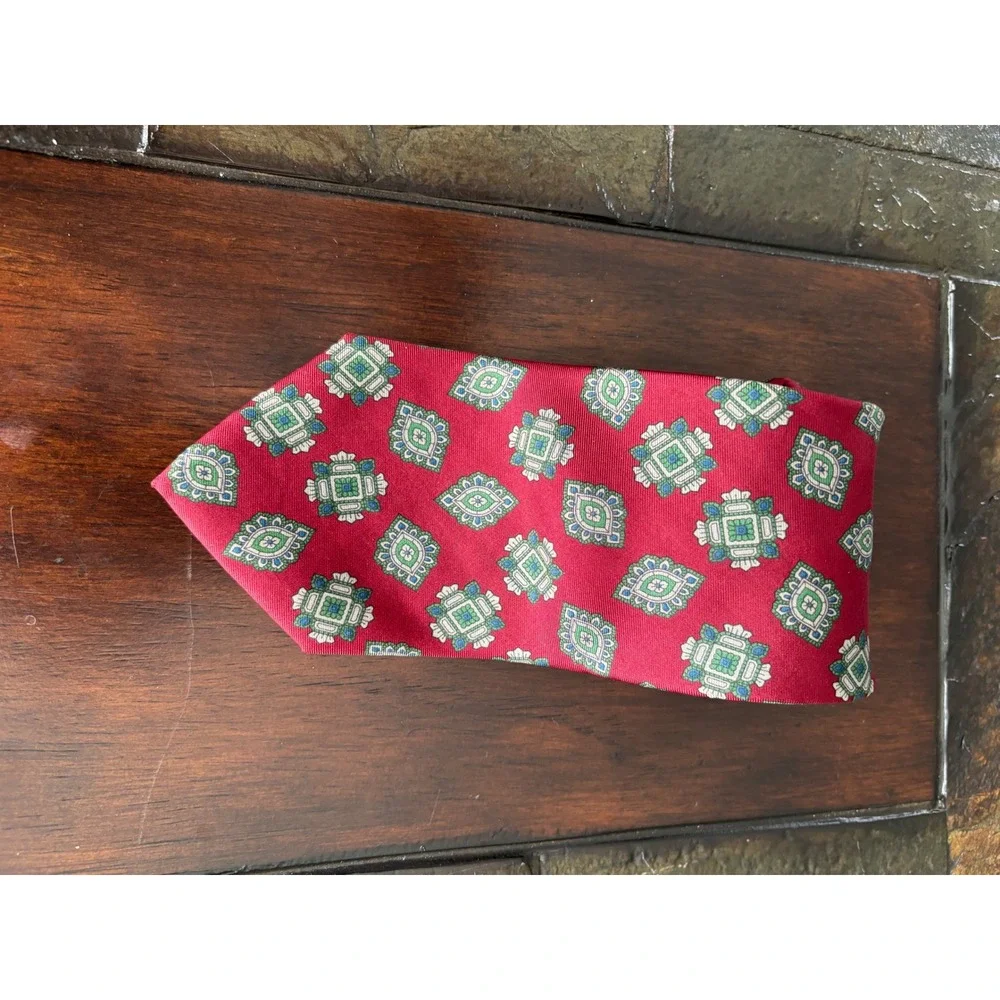 GJCAHN for Muse's silk mens necktie‎ red green paisley vtg 80s handmade USA